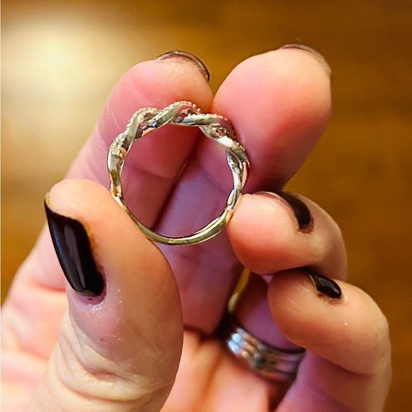 Delicate Diamond Ring. Size 4 - Picture 4 of 6